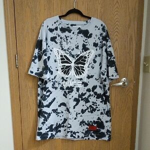 CHNGE Butterfly Oversized Blue Tie Dye T-shirt Dress